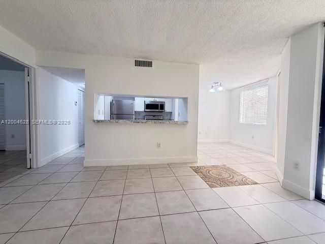 8215 SW 152nd Ave G-106, Miami, FL 33193