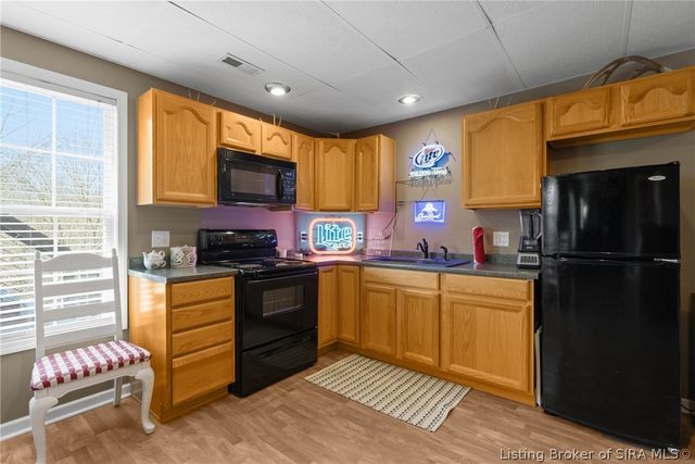 5503 Sky Ridge Road, Charlestown, IN 47111