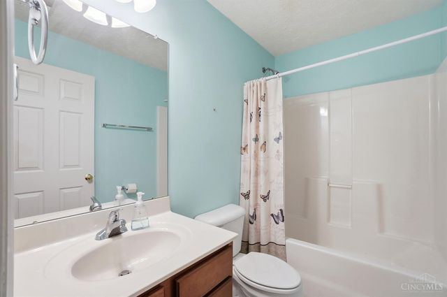 2571 Vinny Drive, Middletown, OH 45044