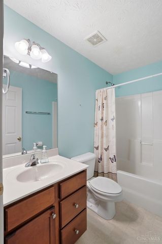 2571 Vinny Drive, Middletown, OH 45044