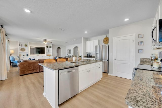 3674 YACOBIAN PLACE, Orlando, FL 32824