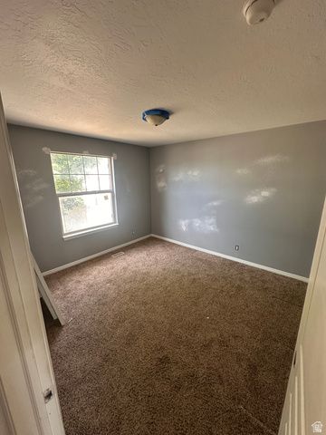 6804 S MAJESTIC RD, West Jordan, UT 84081