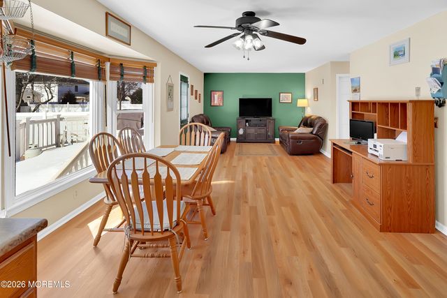 67 Essex Avenue, Hazlet, NJ 07734