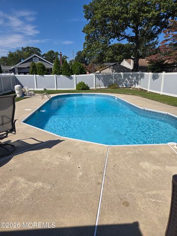 67 Essex Avenue, Hazlet, NJ 07734