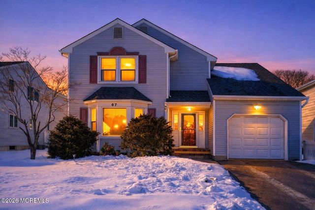 67 Essex Avenue, Hazlet, NJ 07734
