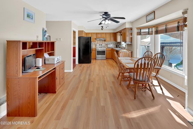 67 Essex Avenue, Hazlet, NJ 07734