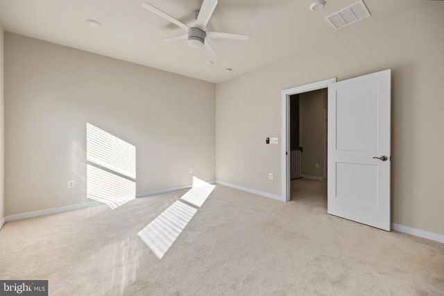 14176 GYPSUM LOOP, Chantilly, VA 20151