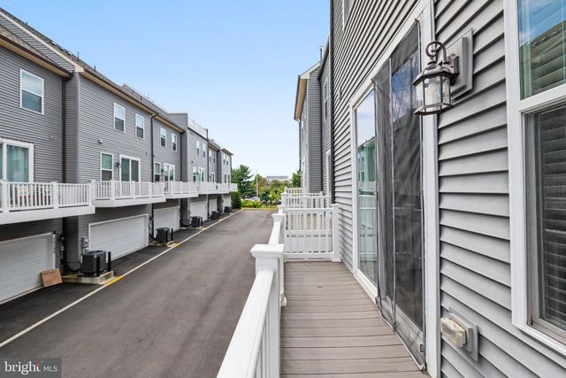 14176 GYPSUM LOOP, Chantilly, VA 20151