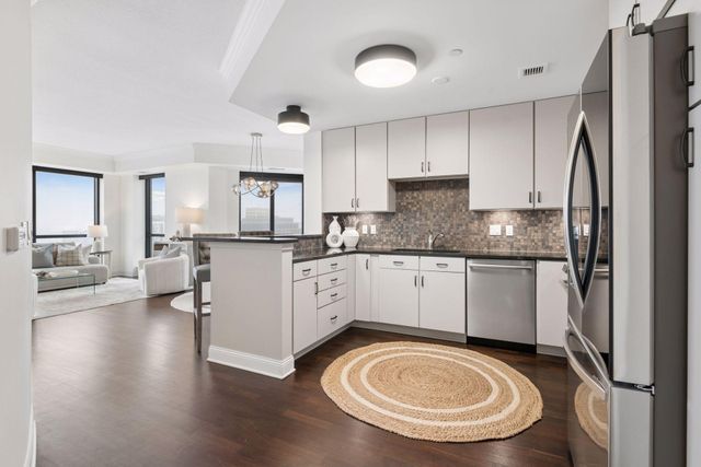 100 3rd Avenue S 1908, Minneapolis, MN 55401