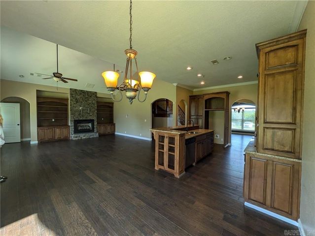 302 Private Rd 3388, Clarksville, AR 72830