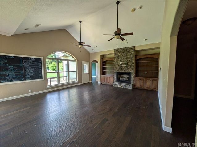 302 Private Rd 3388, Clarksville, AR 72830