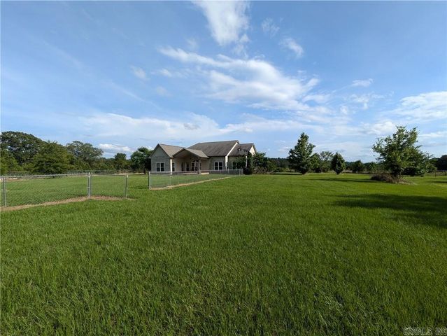 302 Private Rd 3388, Clarksville, AR 72830