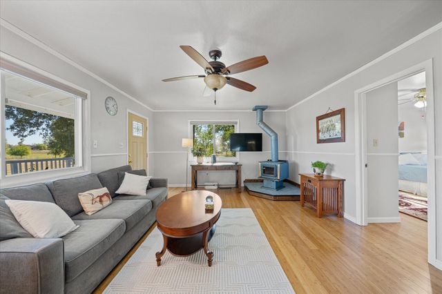 10241 Deschutes Road, Palo Cedro, CA 96073