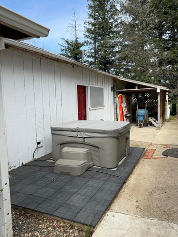 10241 Deschutes Road, Palo Cedro, CA 96073