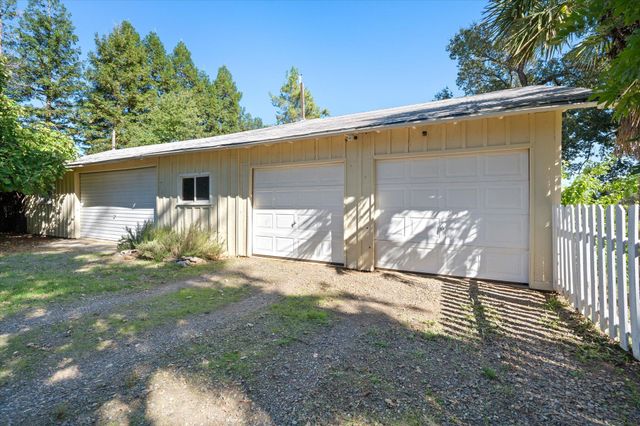 10241 Deschutes Road, Palo Cedro, CA 96073