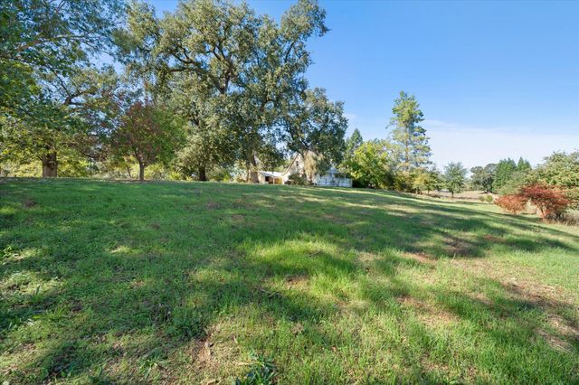 10241 Deschutes Road, Palo Cedro, CA 96073