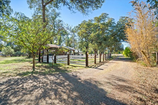 10241 Deschutes Road, Palo Cedro, CA 96073