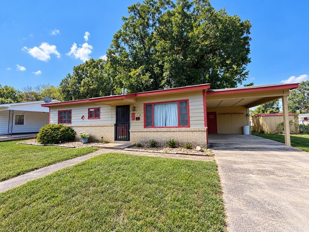 312 N Bailey Blvd, Jacksonville, AR 72076