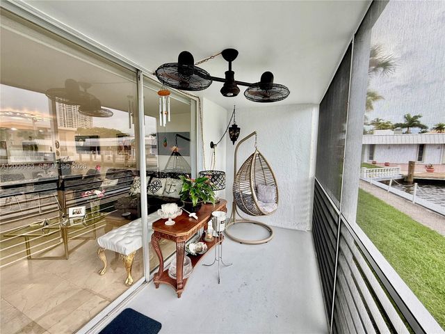3551 NE 169th St 105, North Miami Beach, FL 33160