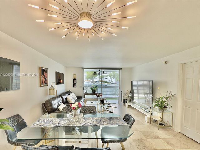 3551 NE 169th St 105, North Miami Beach, FL 33160