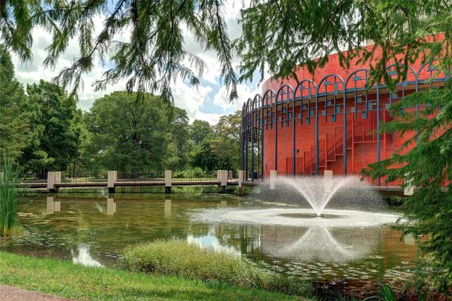 204 Knockout Rose DR, San Marcos, TX 78666