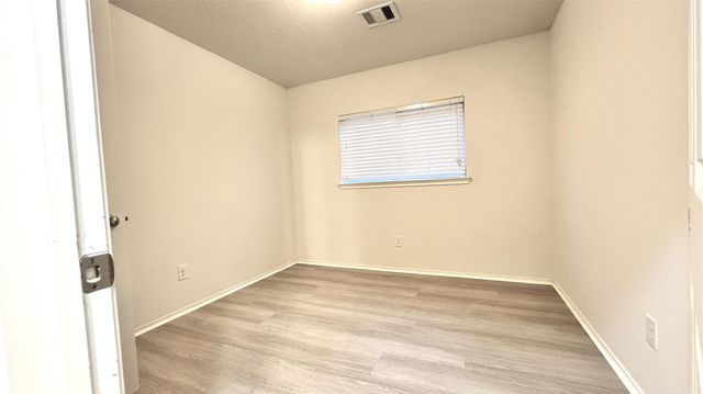 6818 Hampden Point Court, Houston, TX 77040