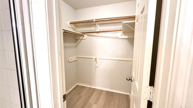 6818 Hampden Point Court, Houston, TX 77040