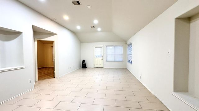 6818 Hampden Point Court, Houston, TX 77040