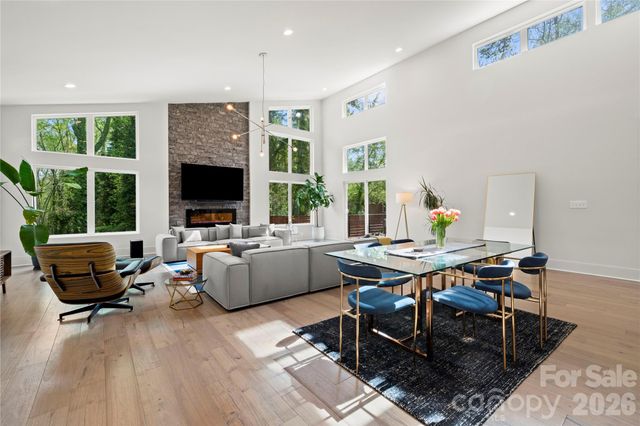 1852 Lakedell Drive, Charlotte, NC 28215