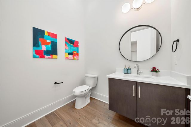 1852 Lakedell Drive, Charlotte, NC 28215