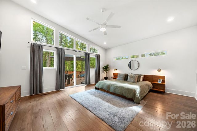 1852 Lakedell Drive, Charlotte, NC 28215