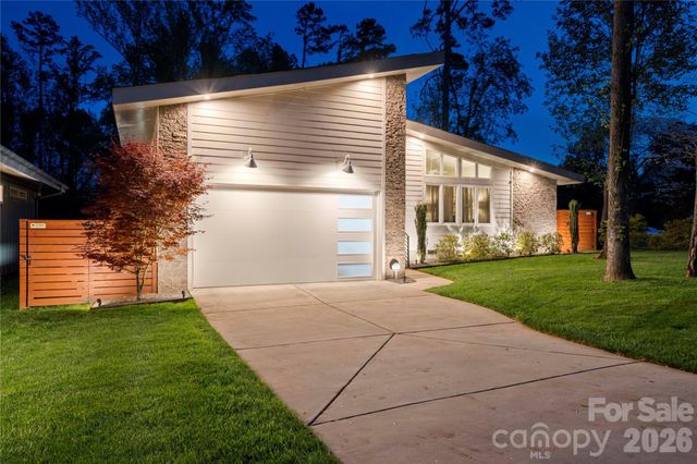 1852 Lakedell Drive, Charlotte, NC 28215