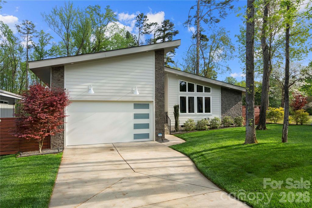 1852 Lakedell Drive, Charlotte, NC 28215