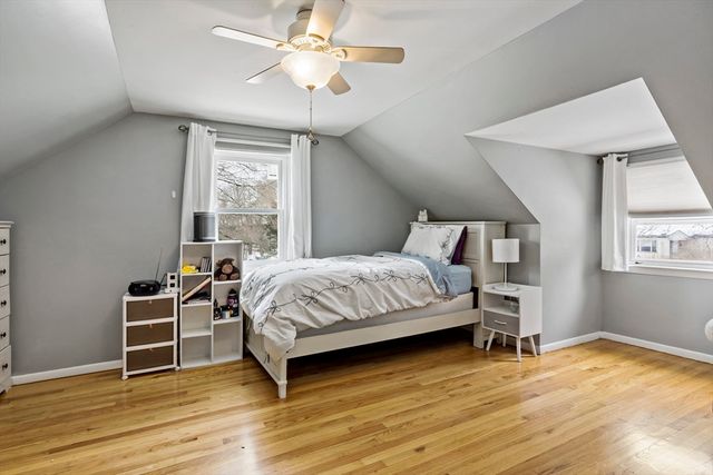 71 Agricultural Ave, Rehoboth, MA 02769