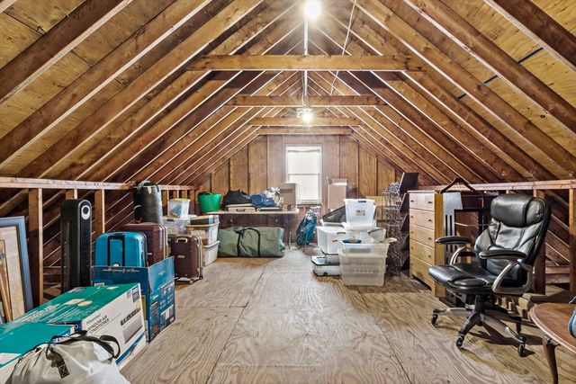 71 Agricultural Ave, Rehoboth, MA 02769