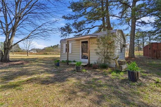 1911 Greenway RD, Suffolk, VA 23438