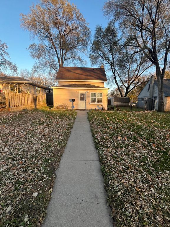 1020 8th Avenue SE, Saint Cloud, MN 56304