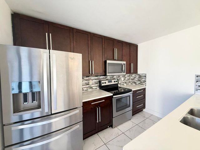 8365 Boca Rio Drive, Boca Raton, FL 33433