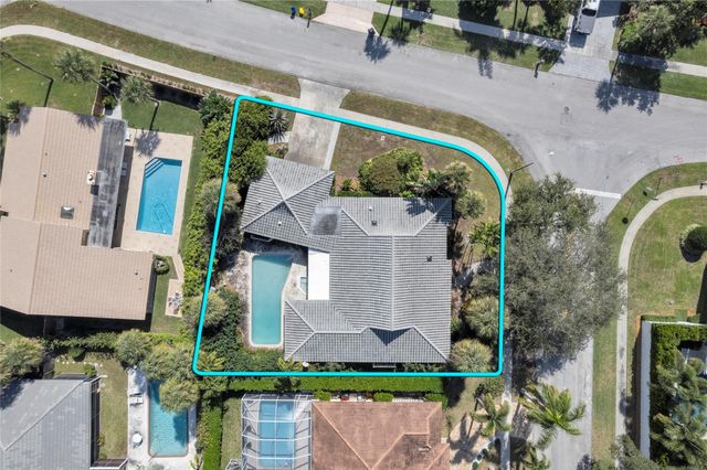 1698 SW 7th Court, Boca Raton, FL 33486
