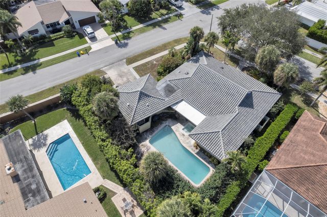 1698 SW 7th Court, Boca Raton, FL 33486