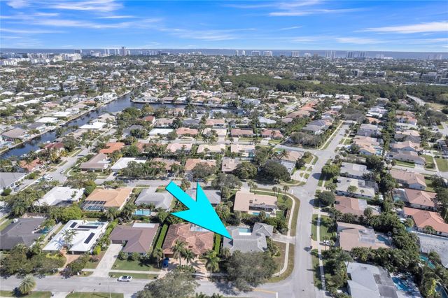 1698 SW 7th Court, Boca Raton, FL 33486