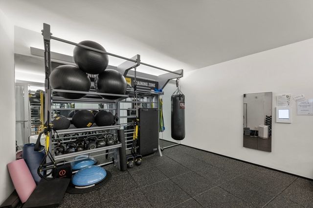 300 Pier 4 Blvd 6D, Boston, MA 02110