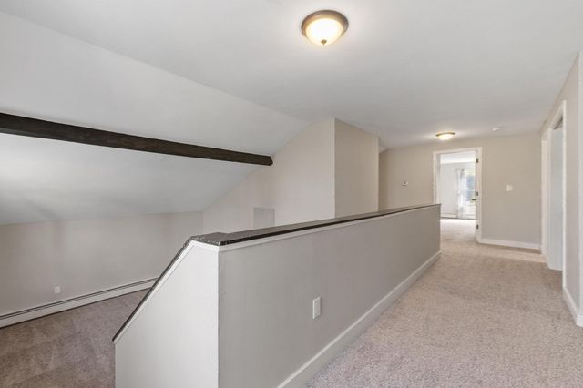 35 Cedar St 6, Gardner, MA 01440
