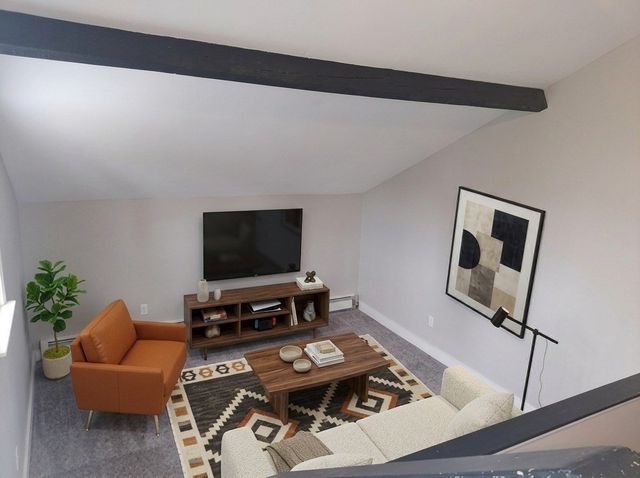35 Cedar St 6, Gardner, MA 01440