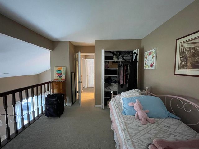 152 Holly Lane, Schererville, IN 46375