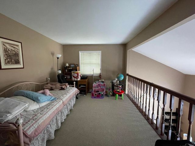 152 Holly Lane, Schererville, IN 46375
