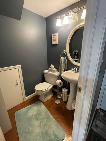 152 Holly Lane, Schererville, IN 46375