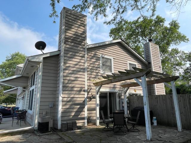 152 Holly Lane, Schererville, IN 46375