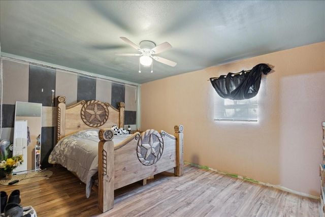 1474 Vz County Road 3810, Wills Point, TX 75169
