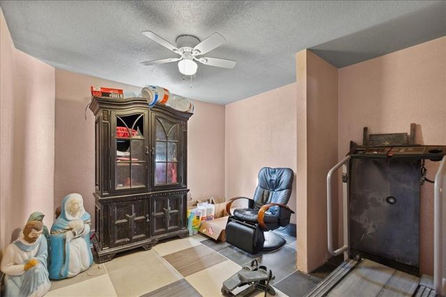 1474 Vz County Road 3810, Wills Point, TX 75169